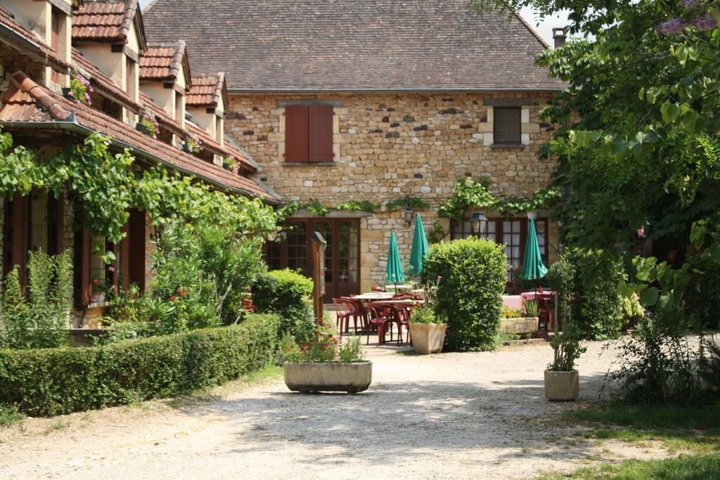 Hotel restaurant Nadaillac de Rouge